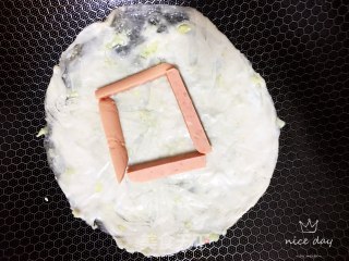 鸡蛋灌饼（简易版）的做法步骤：2