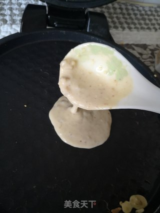 花式精致简餐：板栗鸡蛋饼+小米山药粥的做法步骤：6