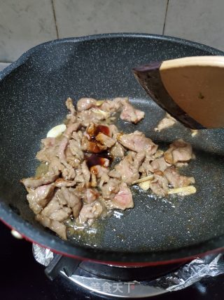 紫菜苔炒牛肉的做法步骤：9