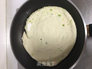 千层葱油饼的做法步骤：7