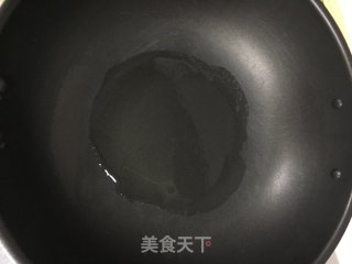 五花肉鸡蛋的做法步骤：1