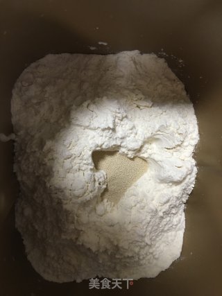 中种椰蓉蔓越莓面包的做法步骤：1