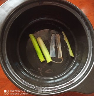 菌菇豆腐锅的做法步骤：8