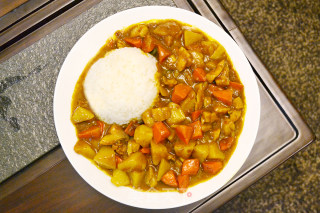 咖喱鸡肉饭（香葱版）的做法步骤：8