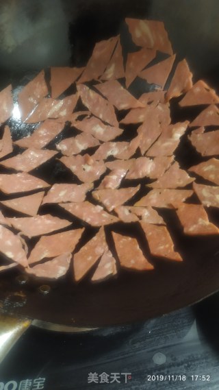 培根炒鸡蛋的做法步骤：3