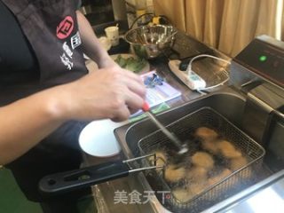 小吃︱炸鸡块的做法步骤：3
