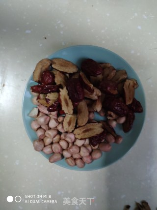 红枣花生浆的做法步骤：2
