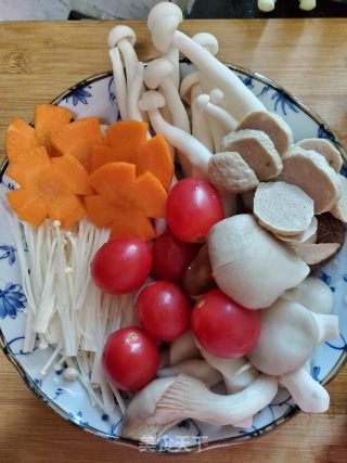 杂菇煲的做法步骤：2