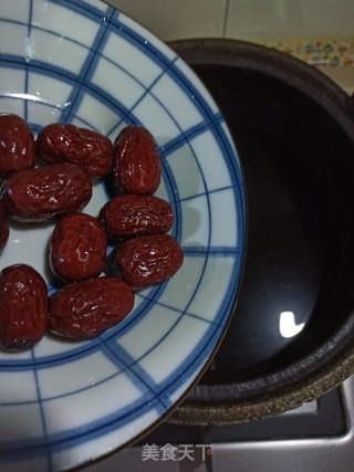 红枣山药小米粥的做法步骤：1