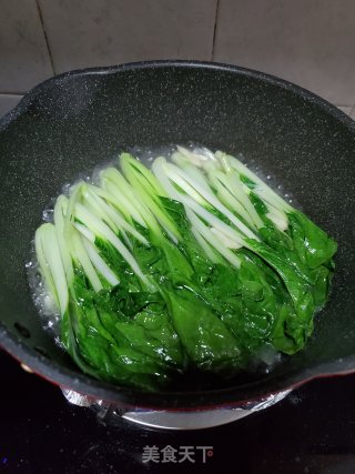 盐油水烫小白菜的做法步骤：4