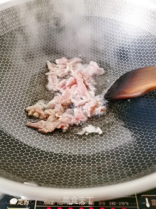 小炒毛豆的做法步骤：3