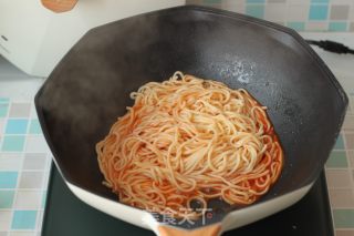 番茄炒面牛排早餐的做法步骤：6