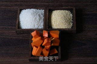 南瓜小米粥的做法步骤：1