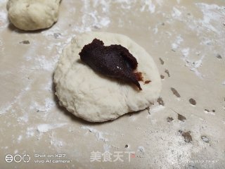 豆沙面包的做法步骤：9