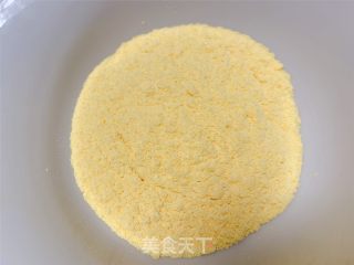 玉米发糕的做法步骤：1