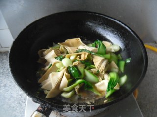 干豆腐烧油菜的做法步骤：8