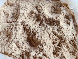 榆皮面杂粮饸饹（附酸菜豆腐卤做法）的做法步骤：1