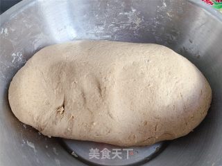 榆皮面杂粮饸饹（附酸菜豆腐卤做法）的做法步骤：4