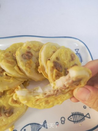 莲藕鸡蛋肉饼+黑米燕麦粥的做法步骤：6