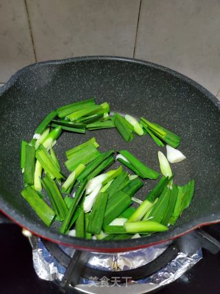 青蒜炒瘦肉的做法步骤：5