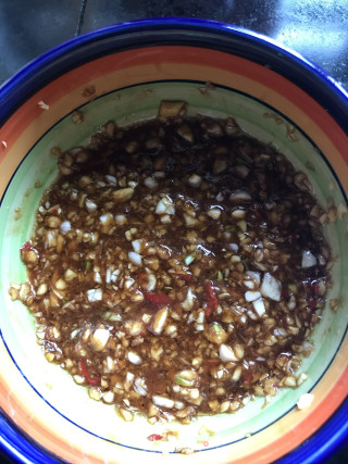蒜蓉粉丝虾的做法步骤：2