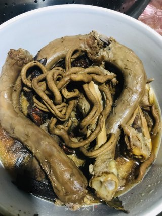 卤味鸭头鸭脖鸭翅的做法步骤：4