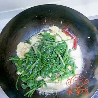 鸡蛋菠菜烧豆腐的做法步骤：8