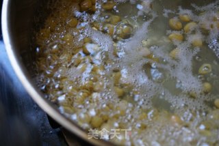 芥兰黄豆的做法步骤：1