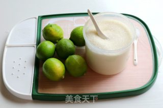 糖渍柠檬的做法步骤：1