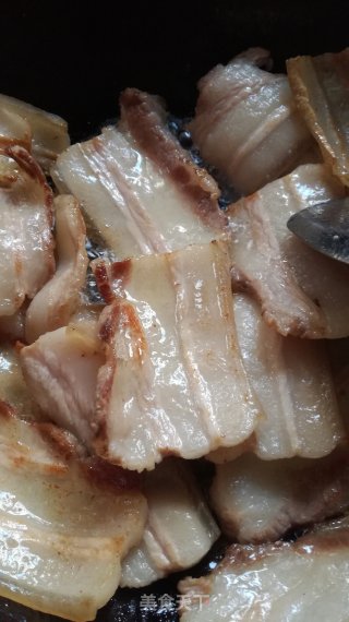 梅菜扣肉的做法步骤：3
