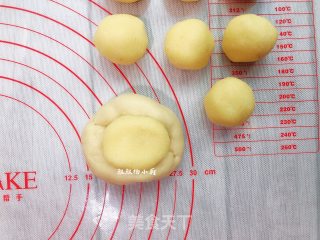 椰蓉面包的做法步骤：11