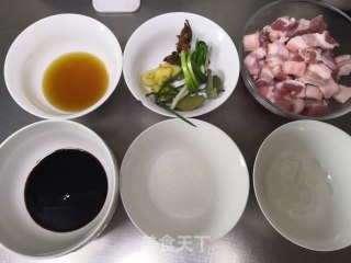 红烧肉的做法步骤：1
