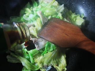 平菇炒牛心菜的做法步骤：8
