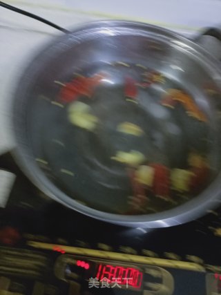 香辣鹌鹑蛋的做法步骤：2