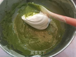 抹茶奶油卷的做法步骤：10