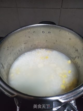 山药玉米粥的做法步骤：8