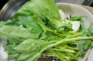 6个月以上蔬菜豆腐肉泥的做法步骤：1