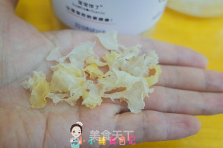 9个月以上紫薯银耳汤的做法步骤：1