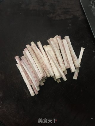 芋头丝蒸肉末的做法步骤：2