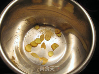 牛骨清汤的做法步骤：3