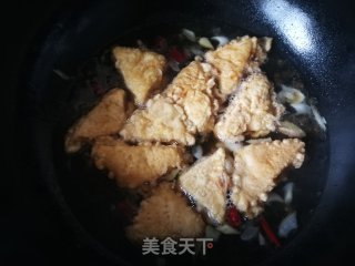 椒盐豆腐烧小白菜的做法步骤：8