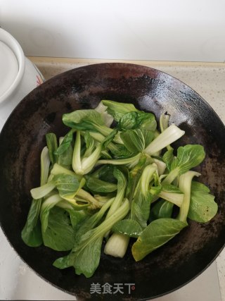 清炒小油菜的做法步骤：2