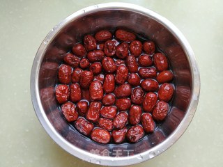 粘窝窝的做法步骤：1