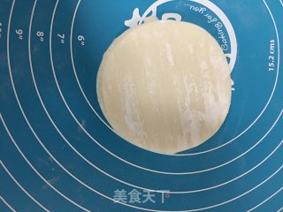 饺皮版面饼的做法步骤：3