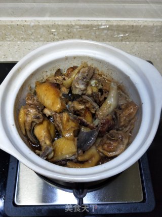 姜葱鸡肉煲的做法步骤：8