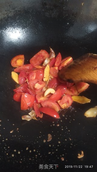 番茄咸菜牛肉的做法步骤：5
