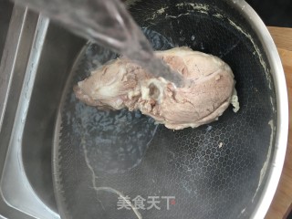 大葱拌羊肉的做法步骤：2