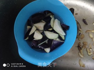 地三鲜的做法步骤：4