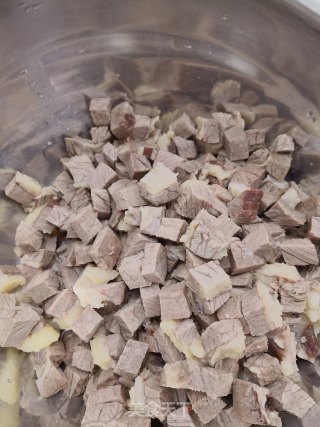 红烧牛腩——开芯苞谷的做法步骤：4