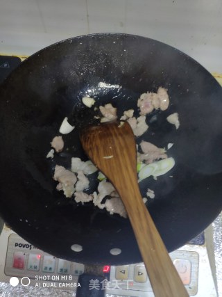 爆炒大头菜的做法步骤：3